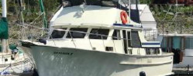 43′ Tollycraft Motor Yacht SOLD!
